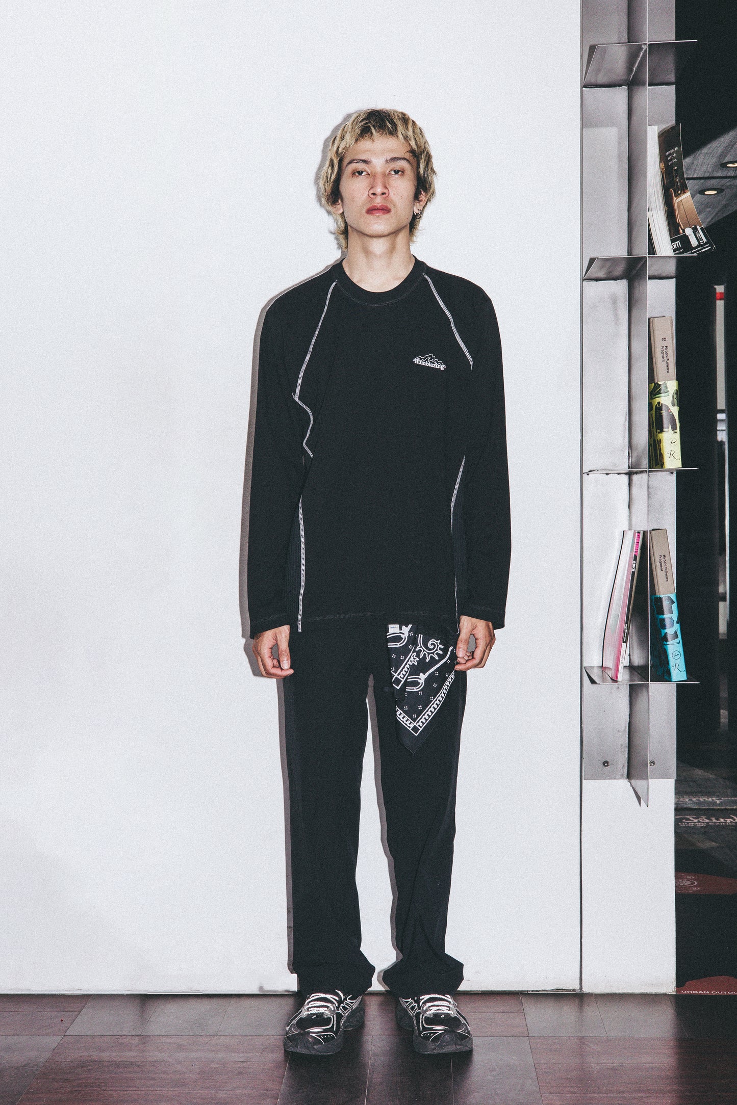 Chiper Long Sleeve Tees Black