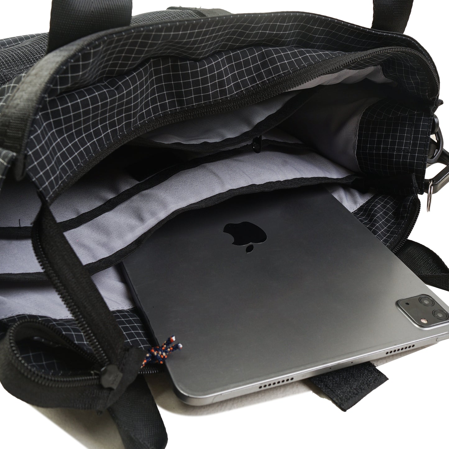 Outland Totebag SE Grid