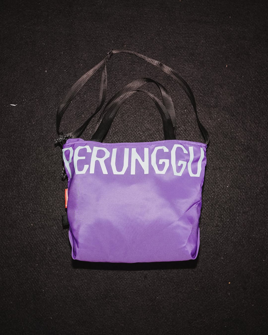 Humblezing x Perunggu Vinyl Bag