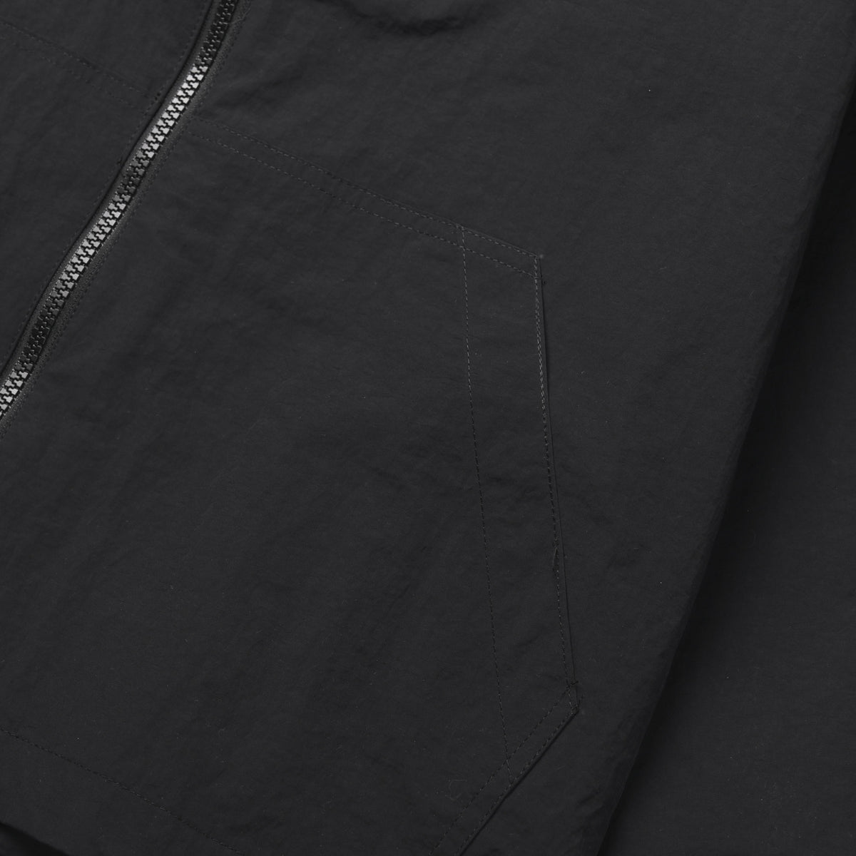 Pathway Light Windbreaker Black