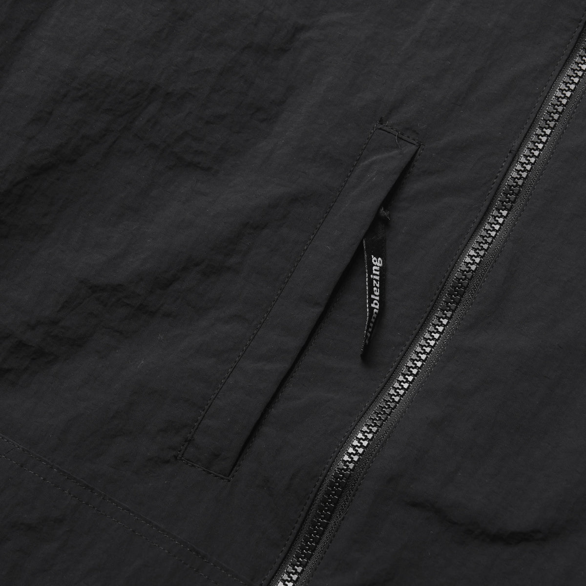 Pathway Light Windbreaker Black