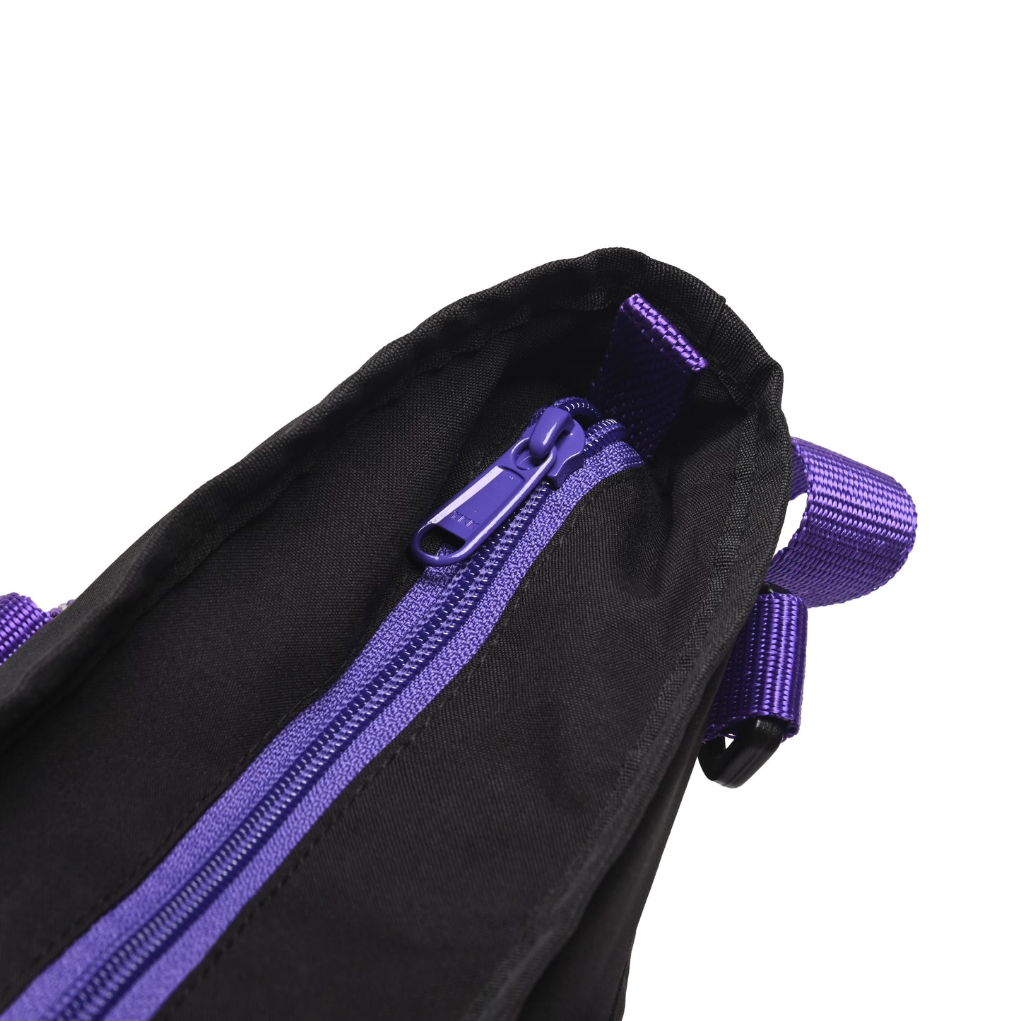 (Pre-Order) Humblezing x Perunggu Bona Tote Bag Black
