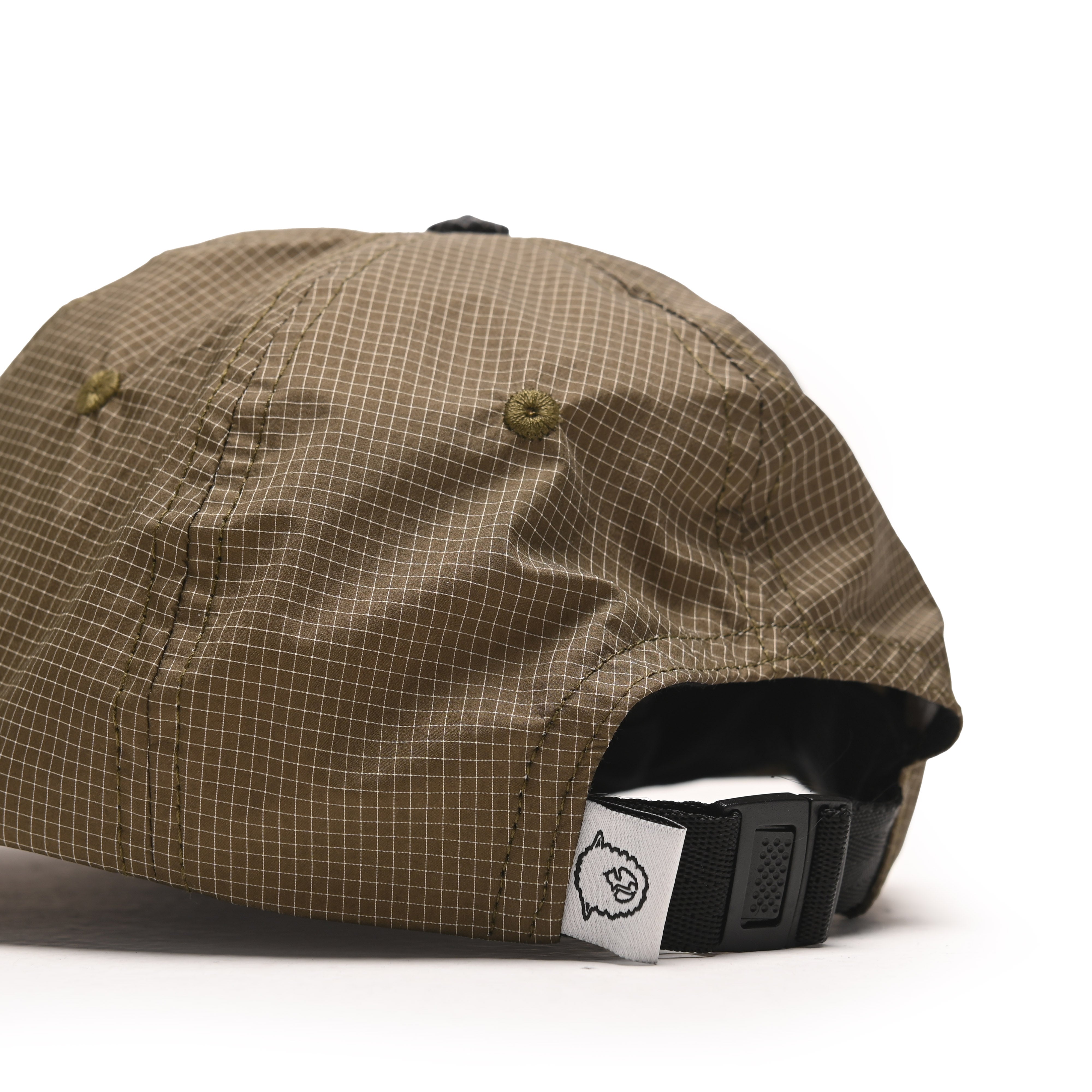 Roamer 6 Panel Grid Cap