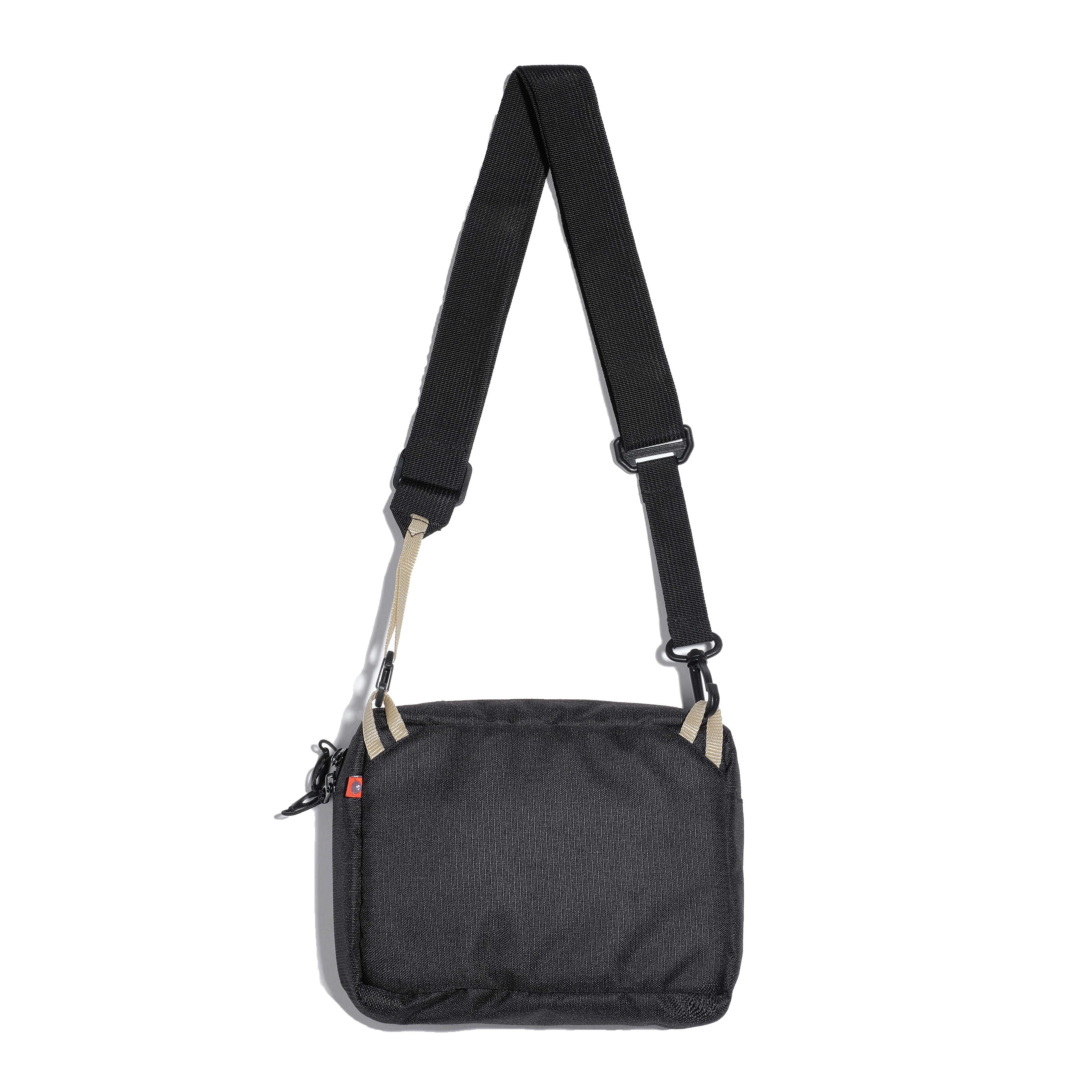 Naturo SlingBag Black