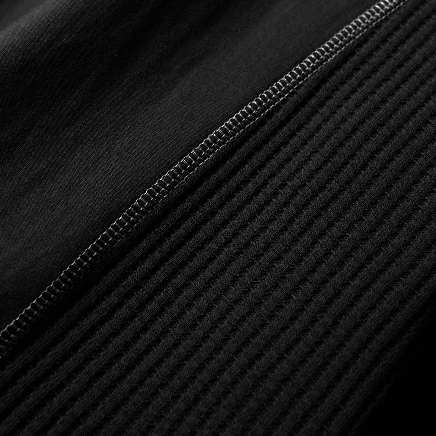 Chiper Long Sleeve Tees Black