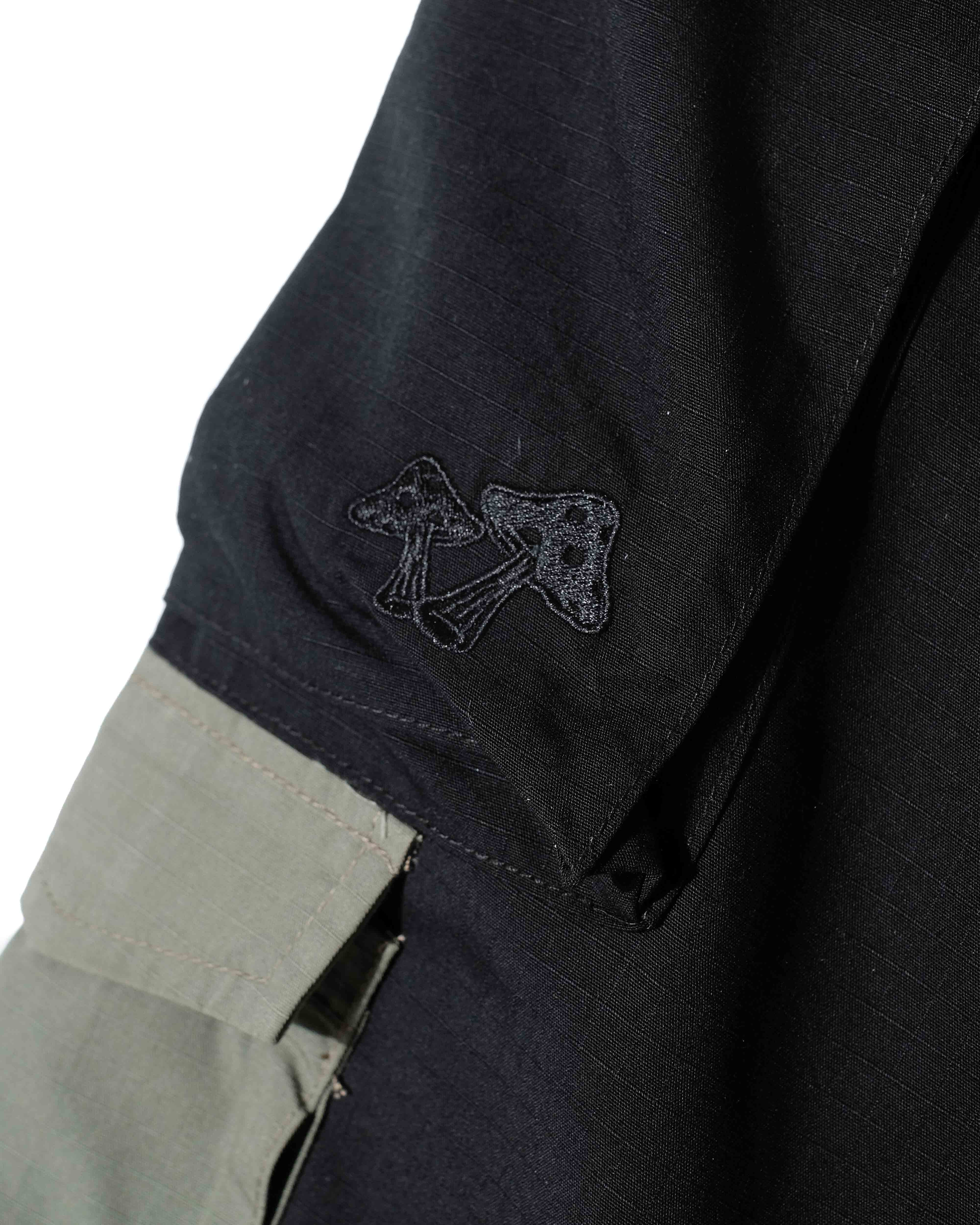 Compton Cargo Pants Black